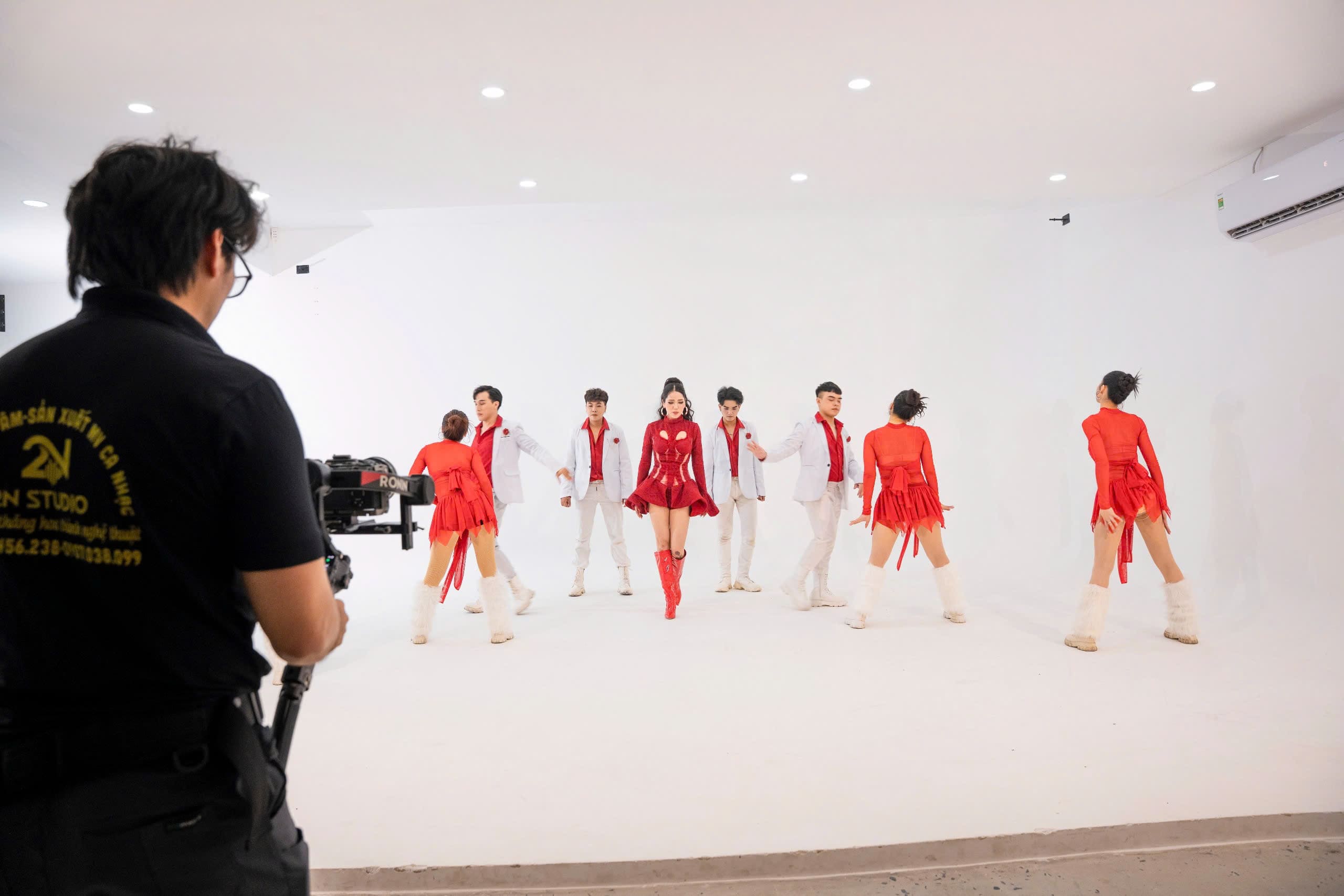 DỊCH VỤ CHO THUÊ TRƯỜNG QUAY VÀ STUDIO TẠI BÌNH DƯƠNG | D+ MEDIA